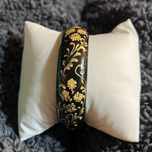 Vintage wooden painted bracelet